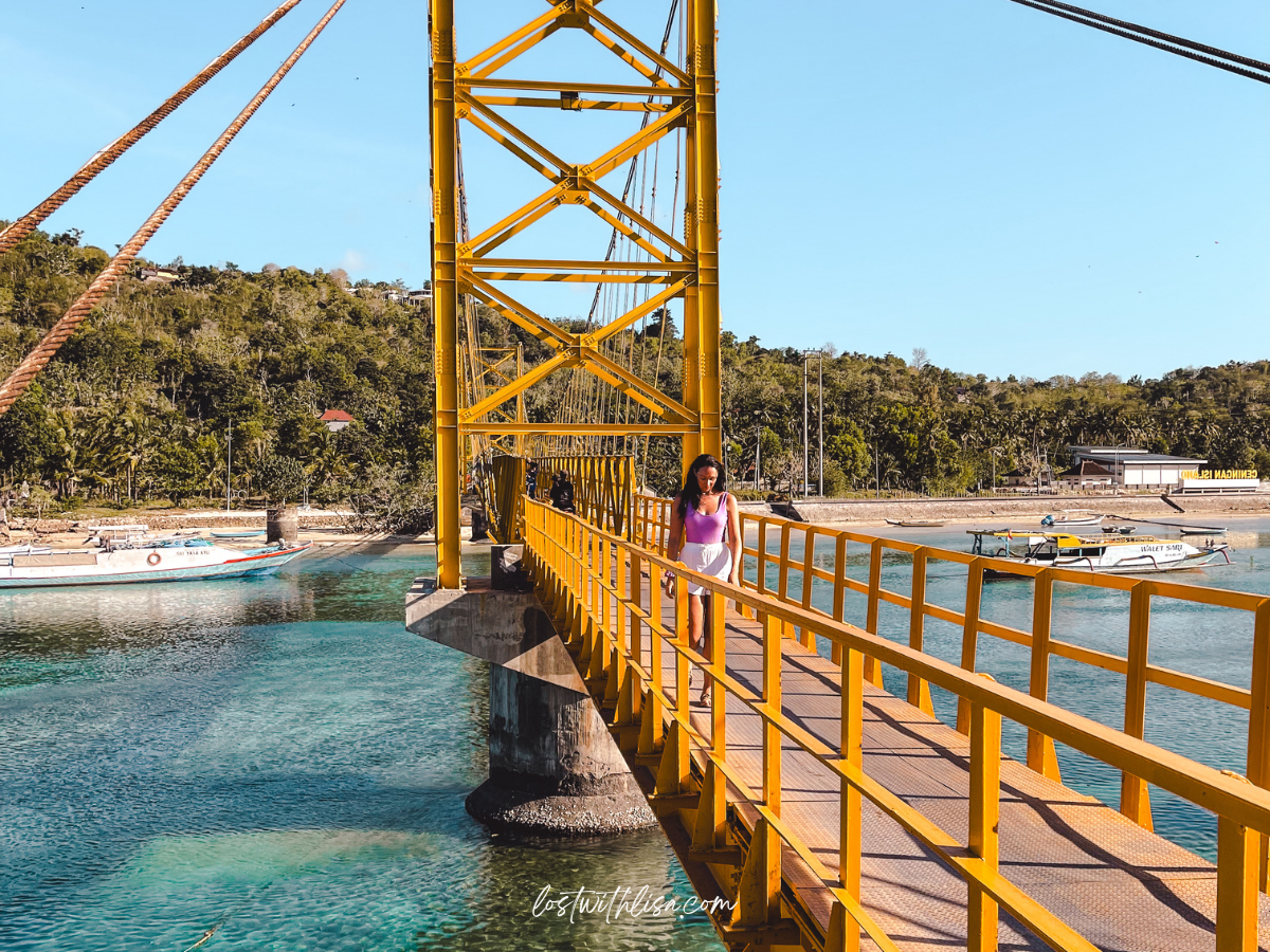yellow bridge Nusa Lembongan